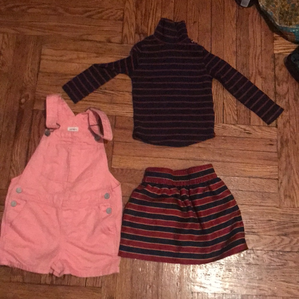 Lot of 5 pieces of Baby Girl clothes 4t